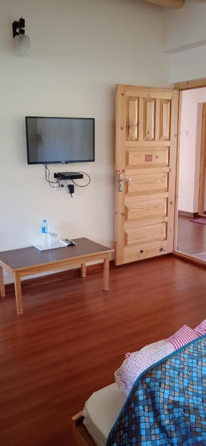 Lhardak Home Stay Leh Eksteriør billede